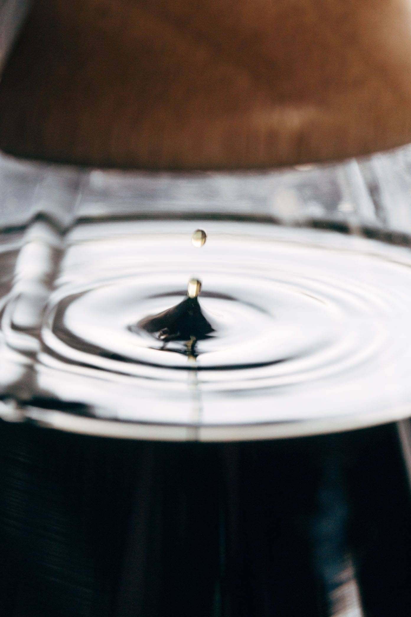 Picture of coffee being brewed in a Chemex.